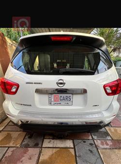 نيسان باثفايندر